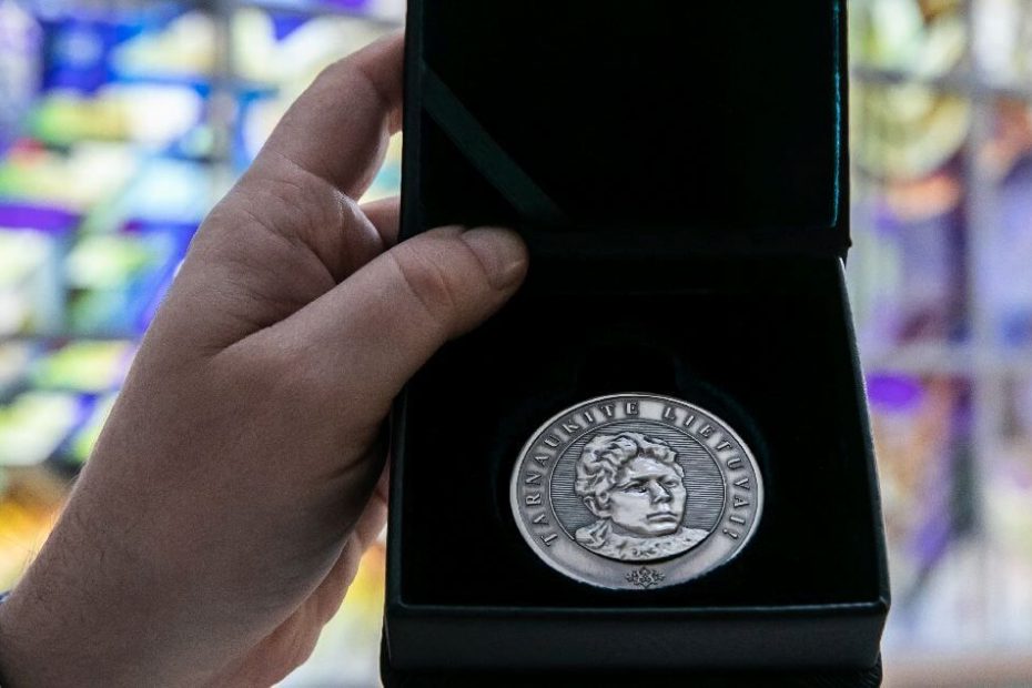Išrinkti 2025 m. Gabrielės Petkevičaitės-Bitės atminimo medalio „Tarnaukite Lietuvai“ laureatai
