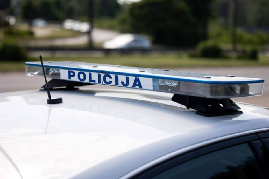 Vilniaus rajone susidūrė keturi automobiliai