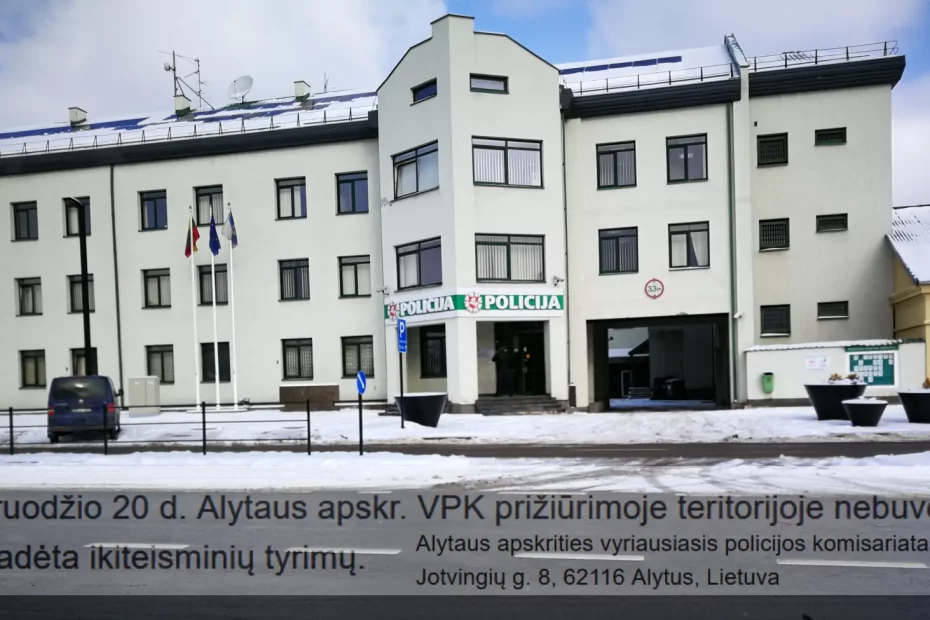 Policija atsitraukia nuo komisariatų stambinimo reformos