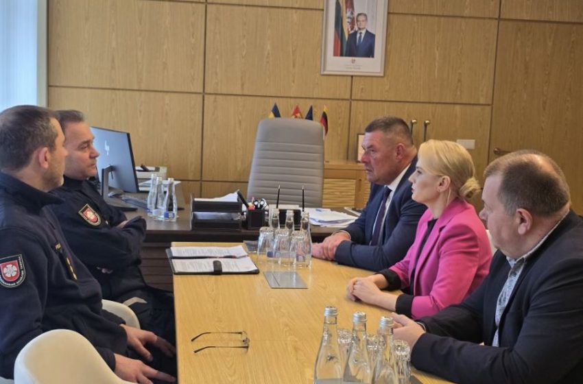 Gyventojų saugumui didinti Alytaus rajono savivaldybė pečius rems su priešgaisrine gelbėjimo tarnyba