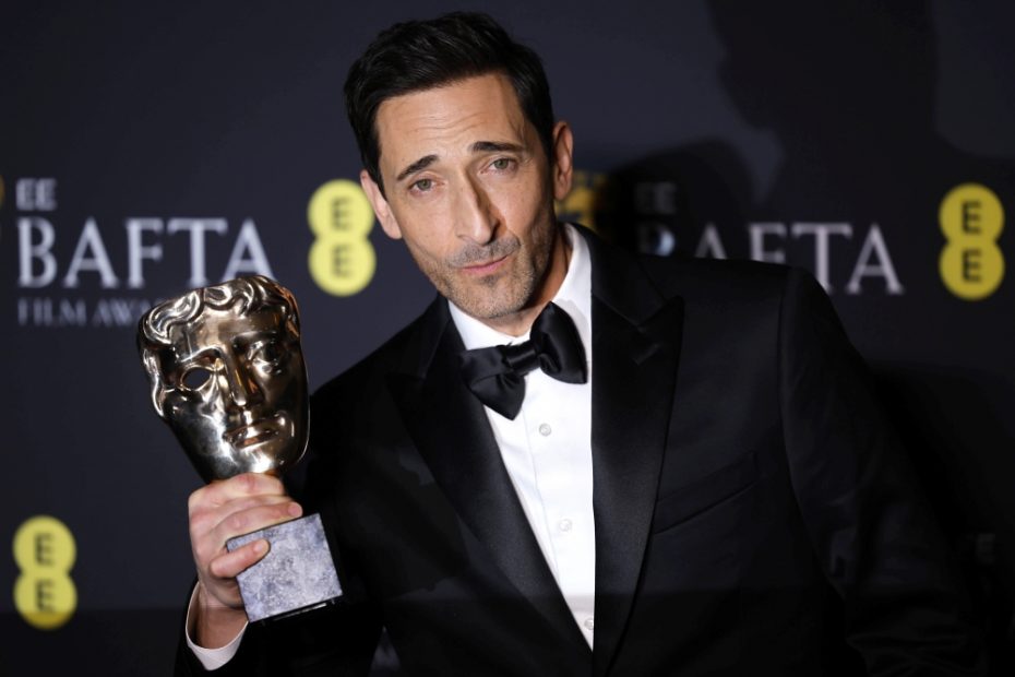 BAFTA kino apdovanojimuose daugiausiai trofėjų susižėrė „Konklava“ ir „Brutalistas“