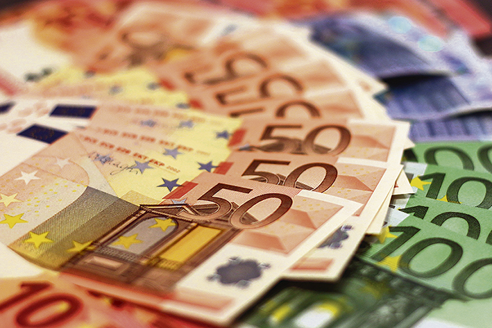 Ūkiams kurti ir investicijoms į žemės ūkio valdas – lengvatinės paskolos
