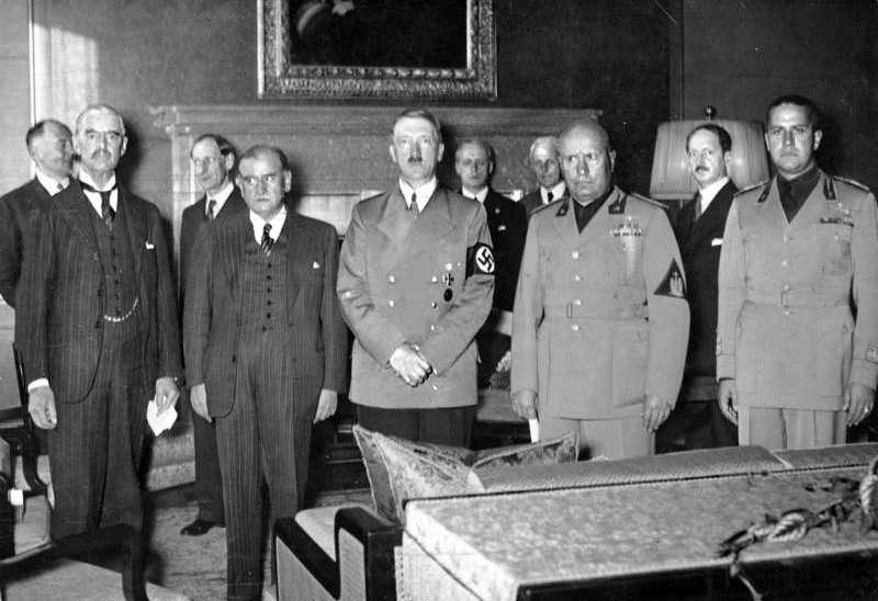 Sąmokslo grandinė: Hitleris – Stalinas – Trumpas – Putinas