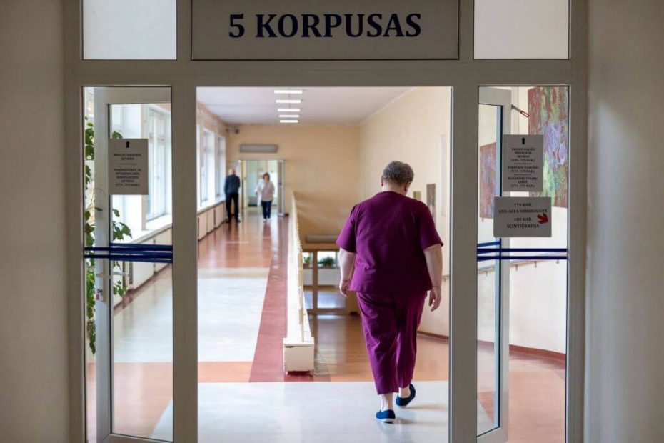Rokiškio ligoninėje vėl leidžiama lankyti pacientus