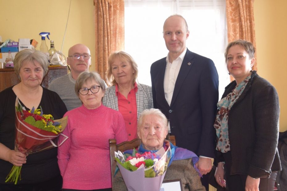 Elena Vilkaitienė švenčia 100 metų jubiliejų!