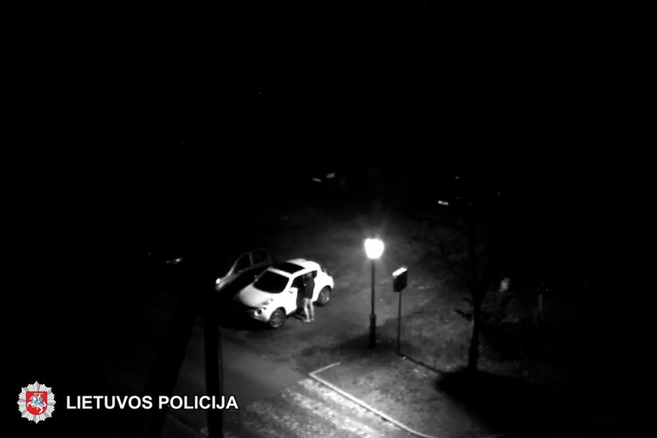 Sulaikyti asmenys įtariami 8 automobilių vagystėmis Klaipėdos apskrityje