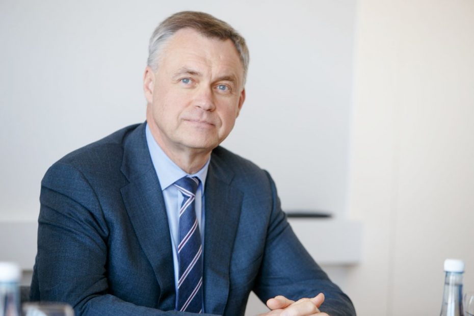 Nauja valdymo forma – rūpestis per prievartą