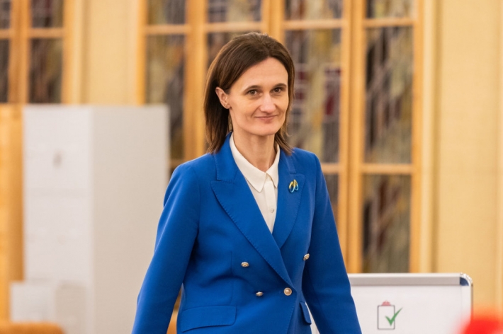 Po sutarties pažeidimo koalicijos partnerius saisto tik jų pozicijos