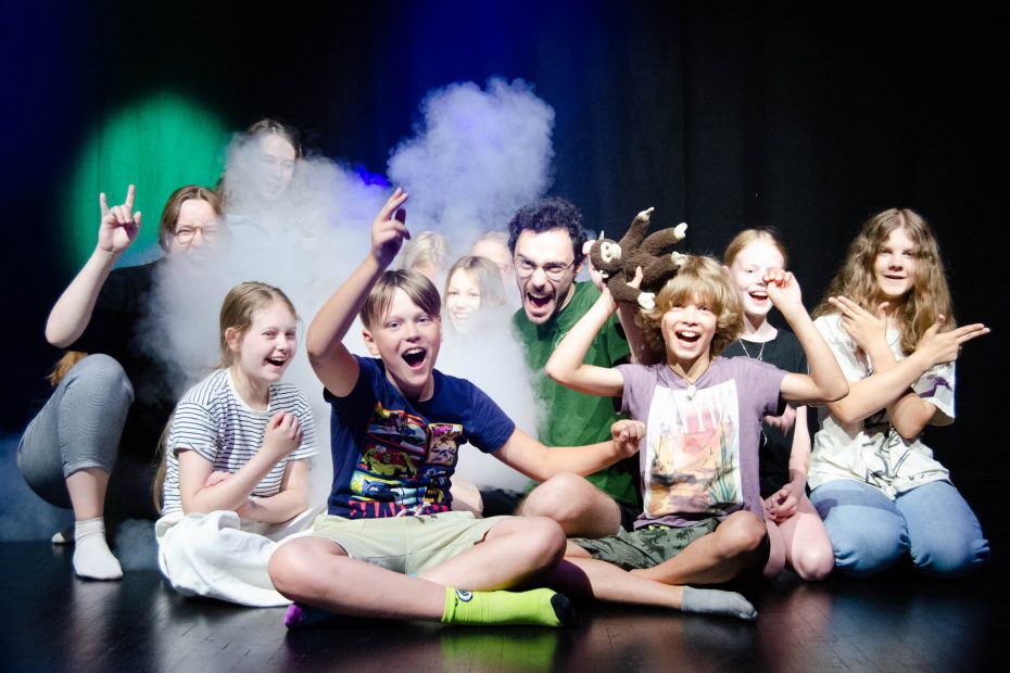 Kviečiame registruotis į jubiliejinę – 10-ąją Keistuolių teatro kūrybiškumo stovyklą