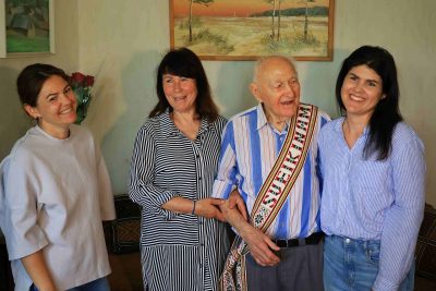 Šimtametis šiauliečiams linki būti darbštiems ir mažiau „šnapso“ išgerti
