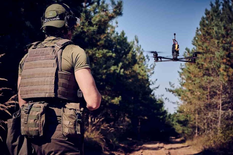 Prancūzija kreipėsi į „Renault“ dėl karinių dronų gamybos Ukrainoje