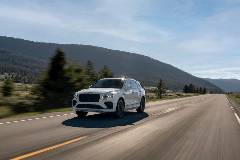 Susipažinkite: „Bentley“ pristatė visų laikų galingiausią „Bentayga“ modelį