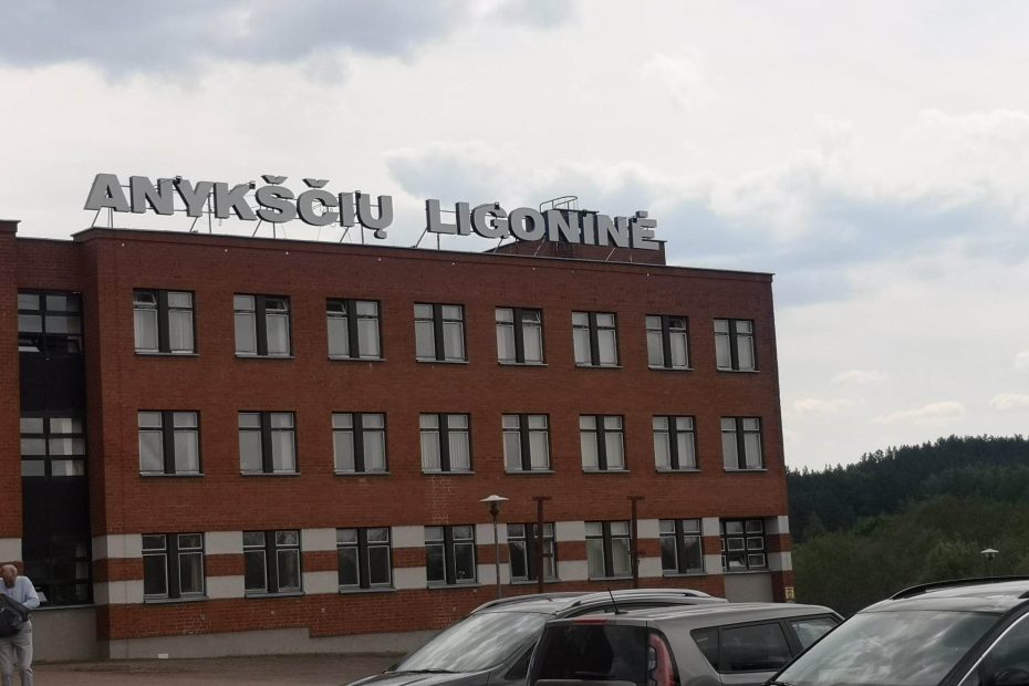 Ligonių pervežimu rūpinasi… redaktorė