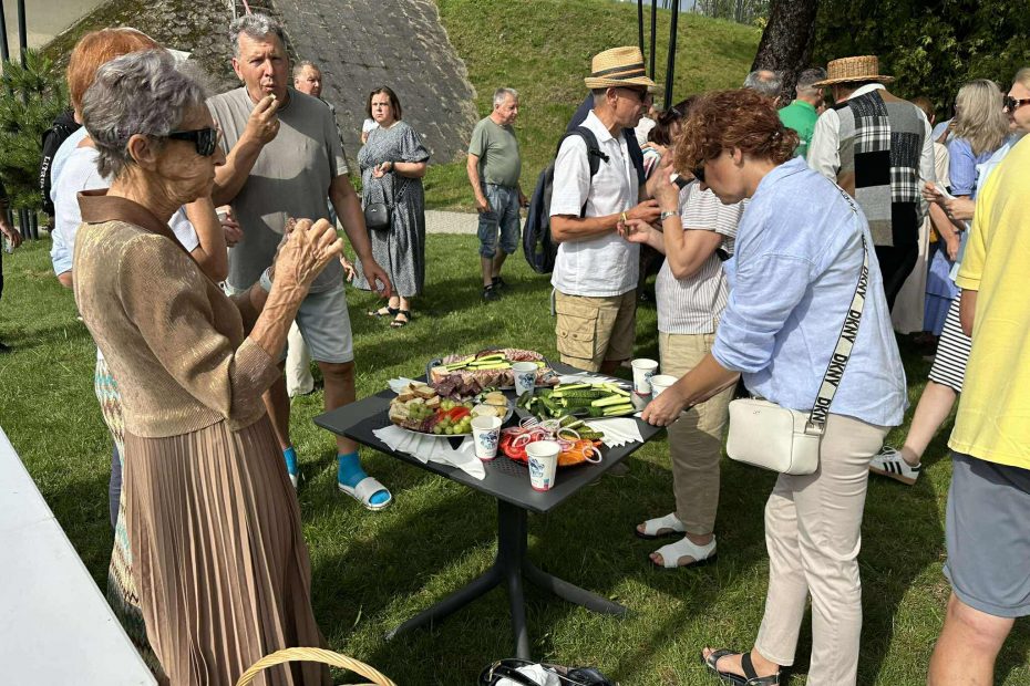 Miestelėnų pusryčiuose – geros nuotaikos daug