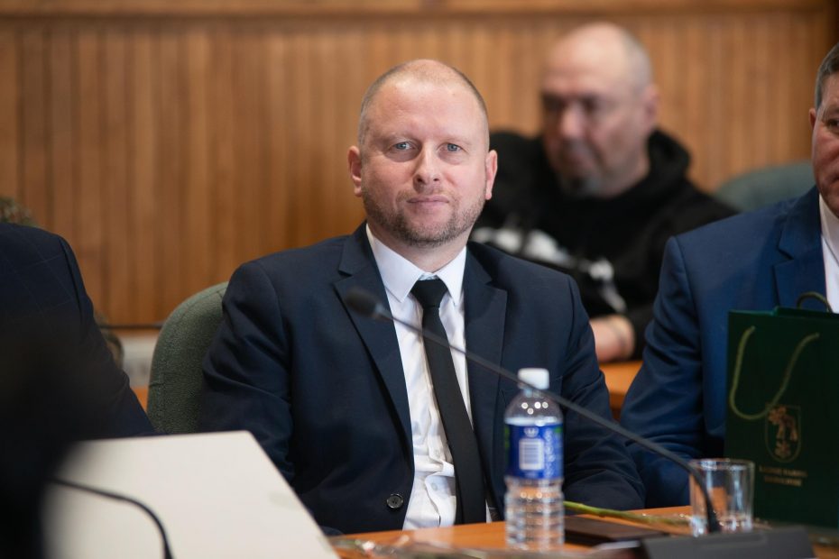Ar viską darome