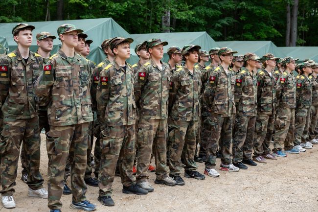 Kariuomenės vadas R. Vaikšnoras: „Auganti karta – stipri ir pasiruošusi prisiimti atsakomybę“