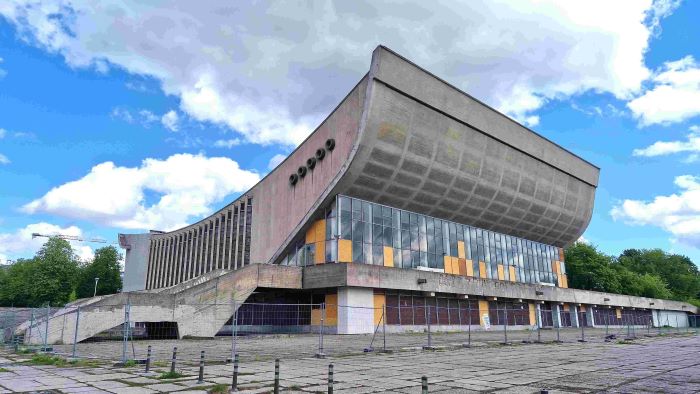 Po ilgo delsimo – sprendimas dėl Sporto rūmų: Paveldo komisija primena apie paveldo vertes