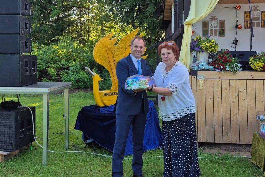 ANTAZAVĖS FESTIVALYJE – SEIMO NARIO TADO BARAUSKO VIZITAS IR BENDRUOMENIŠKUMO DVASIA