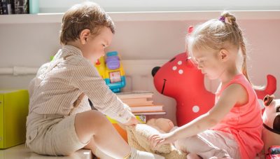 Kelionėje su liga padeda bendruomenė. Apie atopiškos odos darželį Atoderm & KIDS