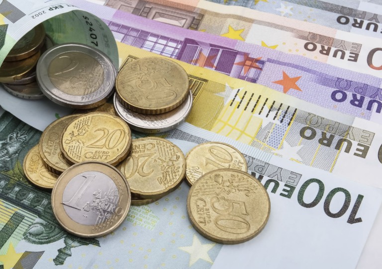 Tyrimas: kas penktam Lietuvos gyventojui santaupų užtektų tik dvejiems mėnesiams