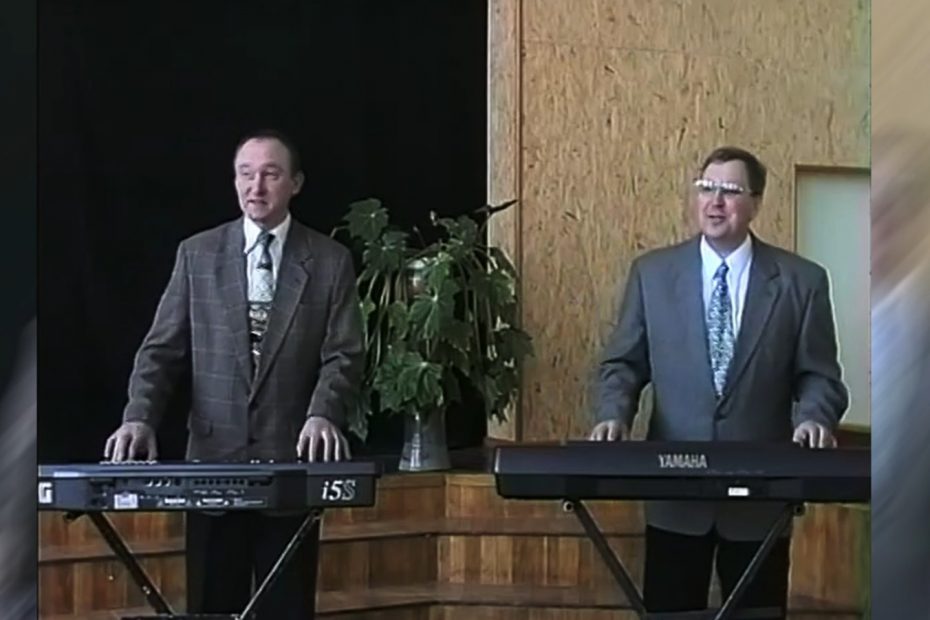 Po tėviškės klevu – Desertas (video)