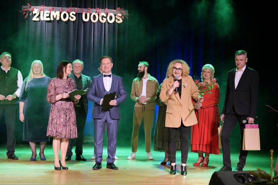 Duetų koncertas Dauguose „Žiemos uogos” (foto+video)